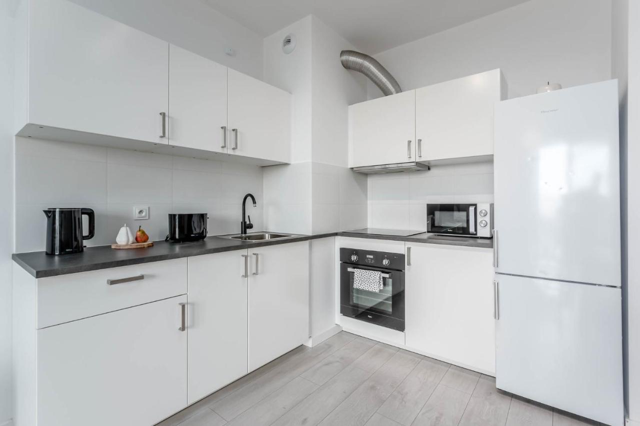 Chill Apartments Ursus Warsaw Exterior photo