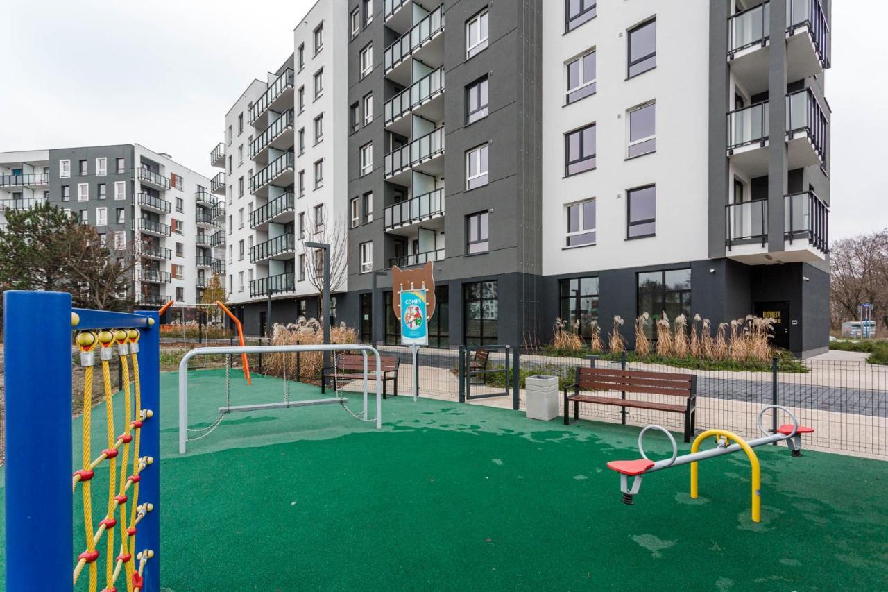 Chill Apartments Ursus Warsaw Exterior photo